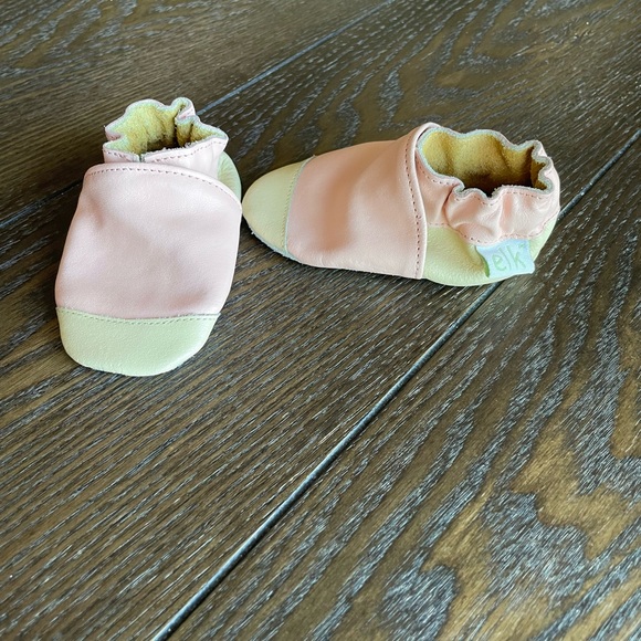 ELK baby slipper shoes - Picture 3 of 4
